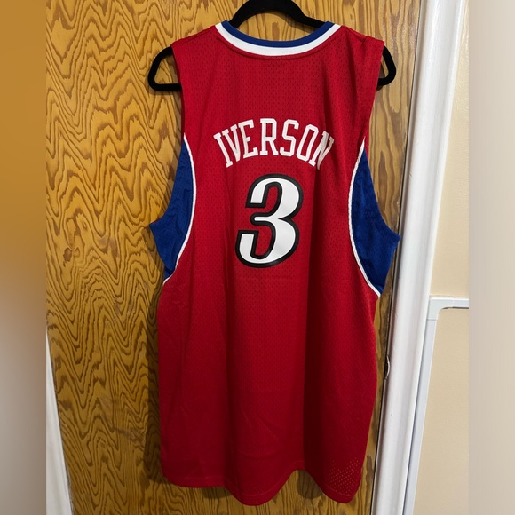 NBA Philadelphia 76ers 2006 Alternate Swingman Jersey - Iverson - Picture 2 of 4